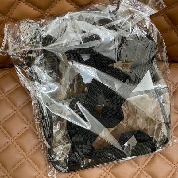 Limited Edition Hello Kitty Houston Rockets Backpack - Picture 3 of 3